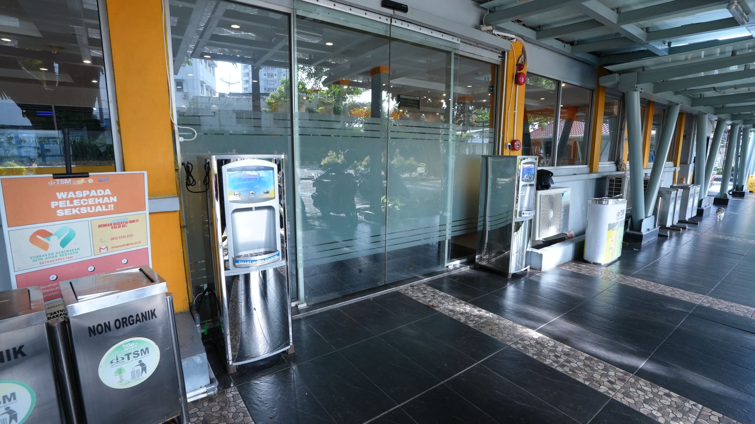 Smart Water Station