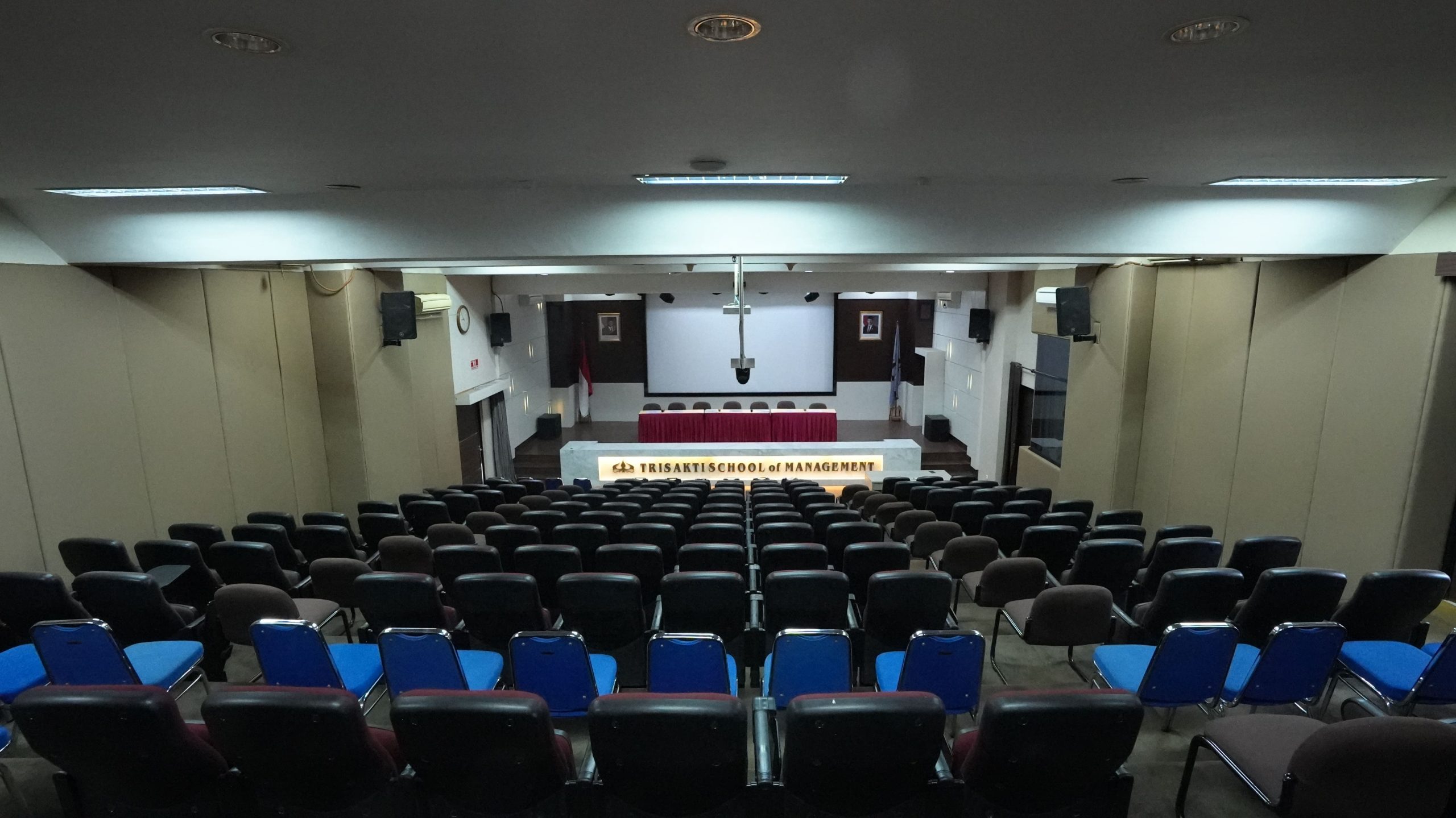 Second-Floor Studio