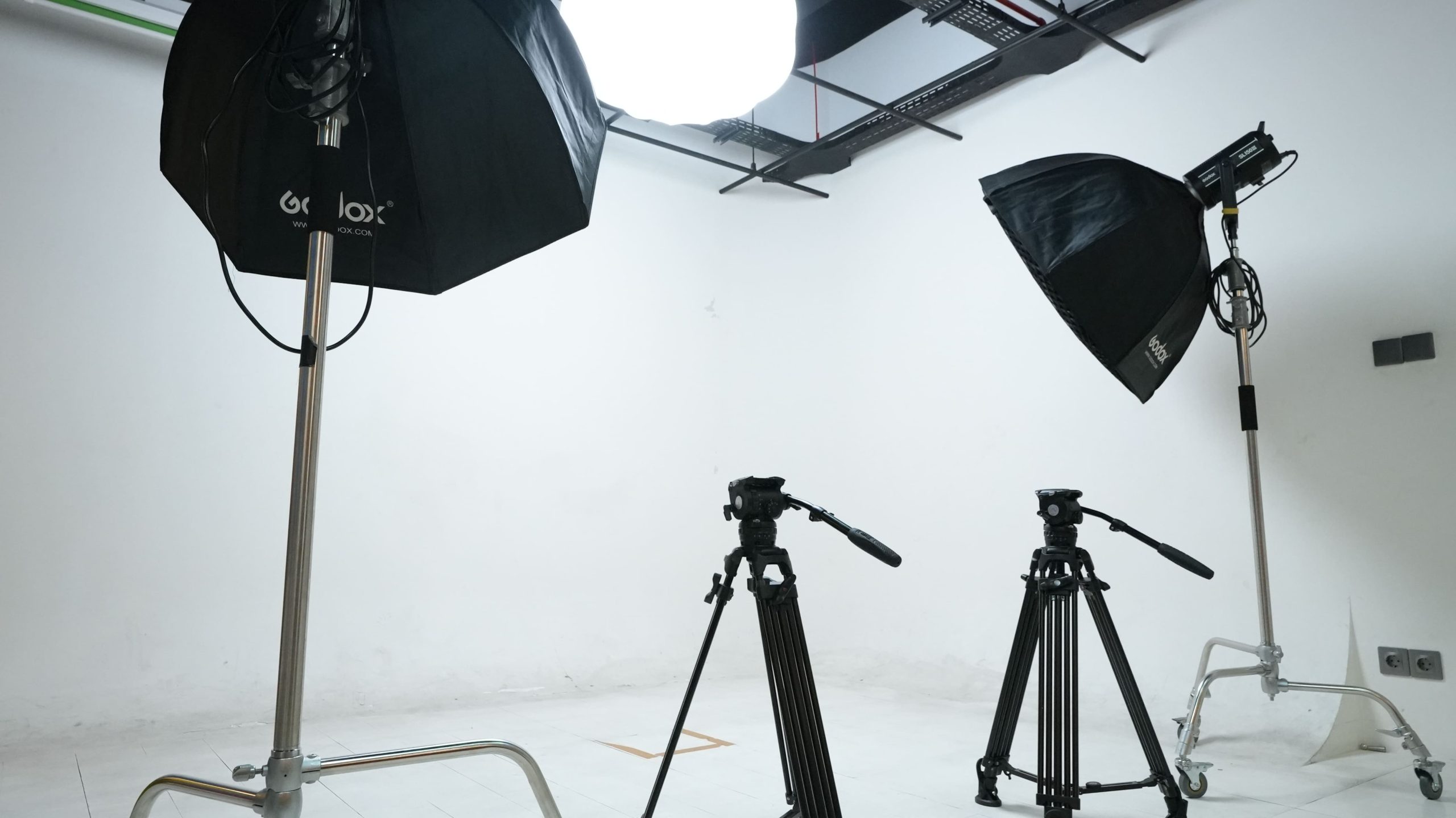 Seventh-Floor Studio