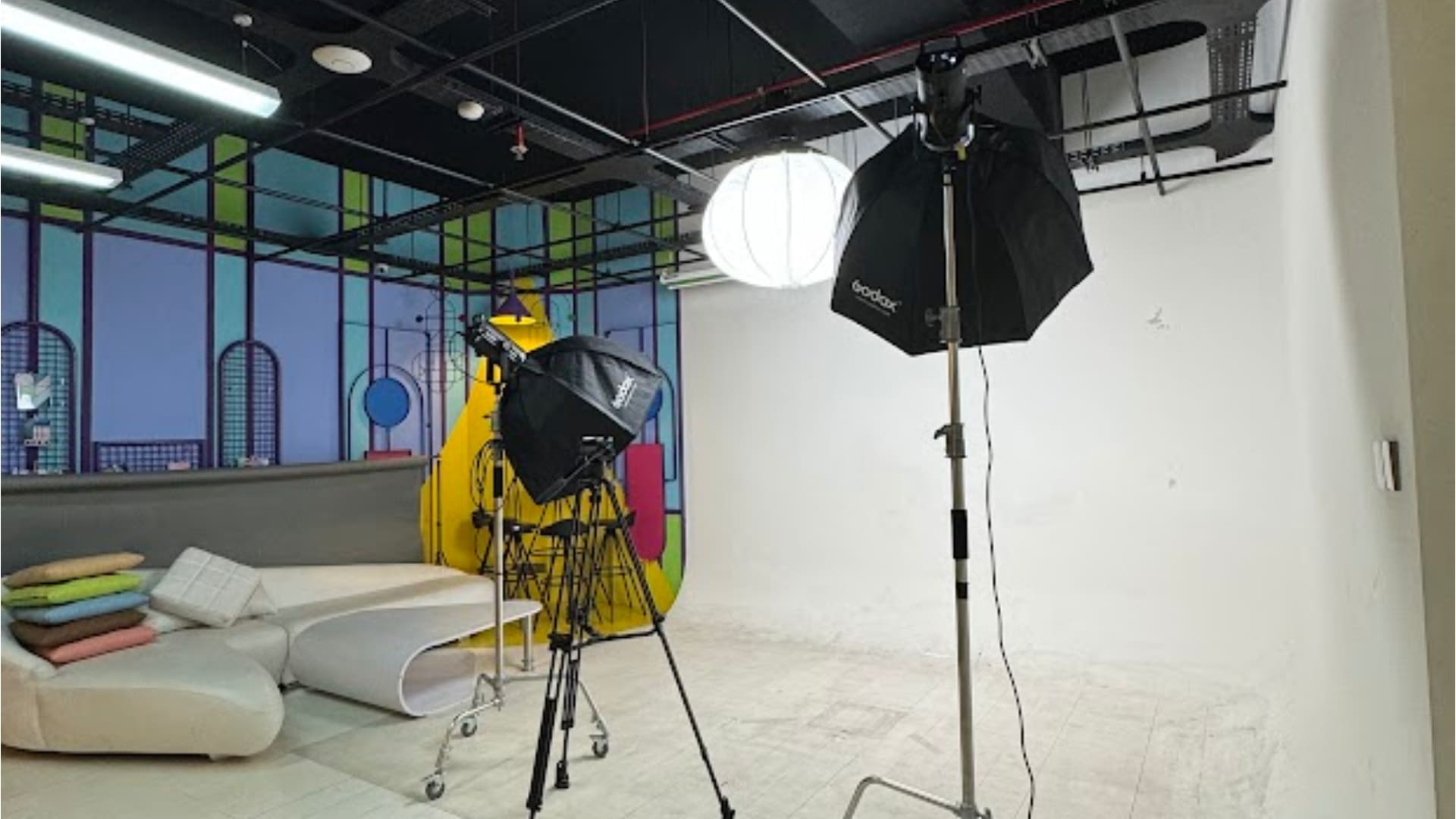 Seventh-Floor Studio